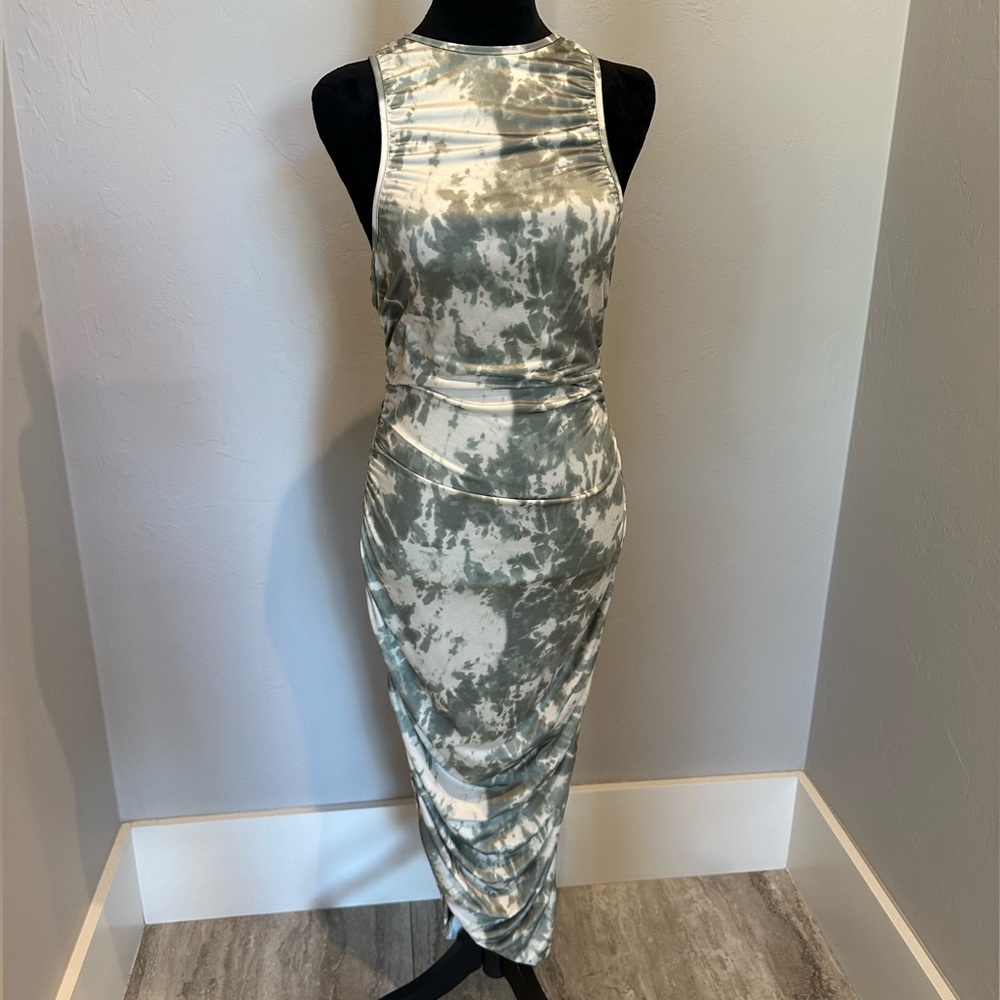 PLT  Tie Dye Slinky Ruched Midaxi dress USA size 8, UK size 12, EU size 40